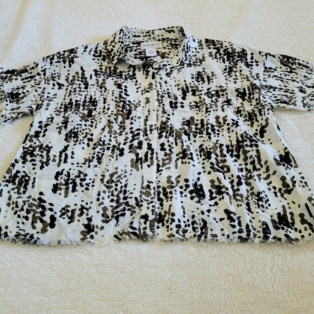 For the Republic Button Down Blouse - NWT - Picture 15 of 16